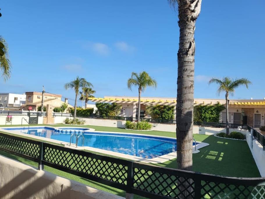 Vila Magnifico Adosado Con Piscina Y Barbacoa Campoamor Exteriér fotografie